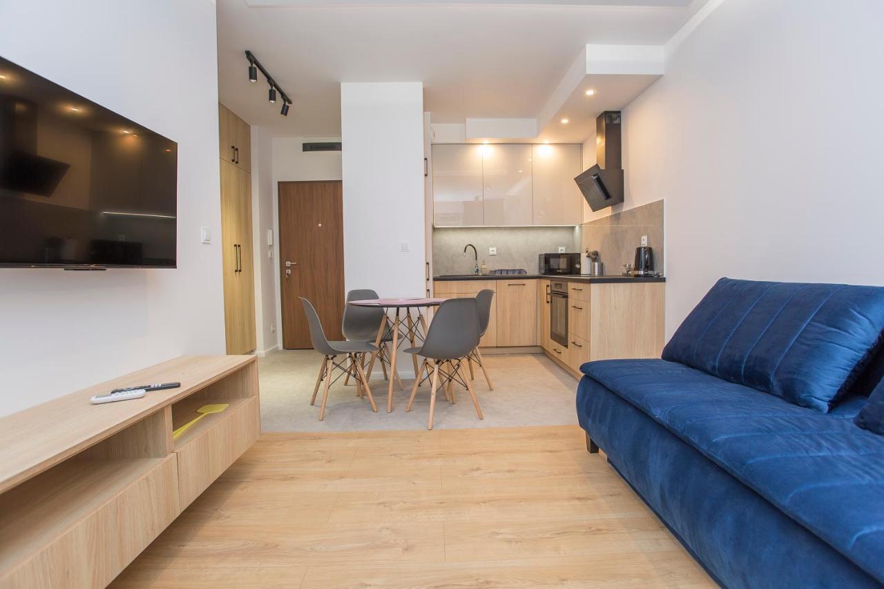 Urban Jungle Apartament Alice 비아위스토크 외부 사진
