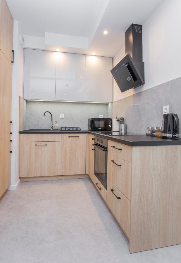 Urban Jungle Apartament Alice 비아위스토크 외부 사진