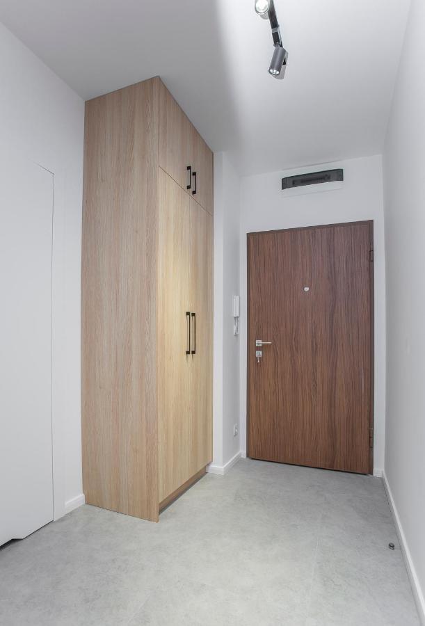 Urban Jungle Apartament Alice 비아위스토크 외부 사진